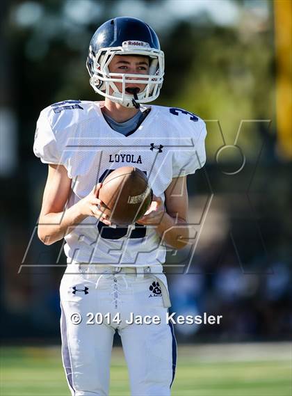 Thumbnail 3 in Loyola @ Crespi photogallery.