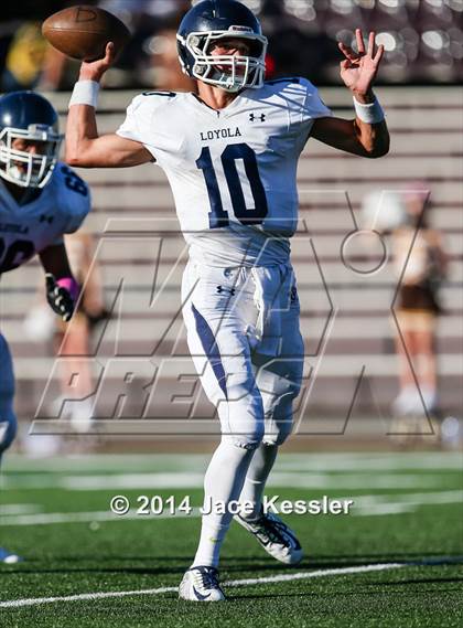 Thumbnail 1 in Loyola @ Crespi photogallery.