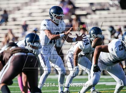Thumbnail 2 in Loyola @ Crespi photogallery.