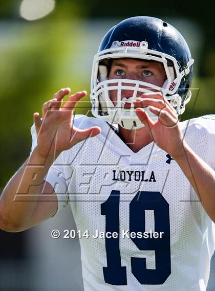 Thumbnail 3 in Loyola @ Crespi photogallery.