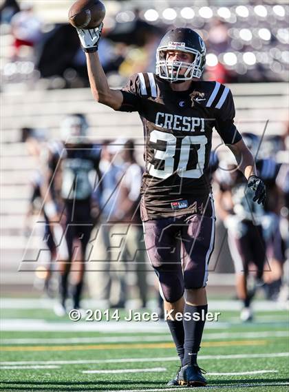 Thumbnail 2 in Loyola @ Crespi photogallery.
