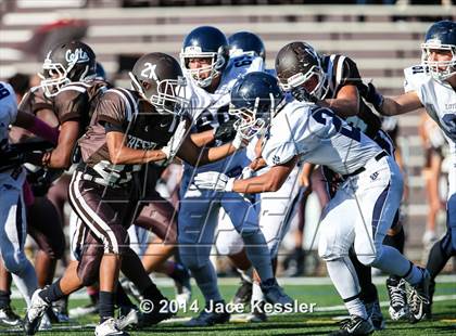 Thumbnail 2 in Loyola @ Crespi photogallery.