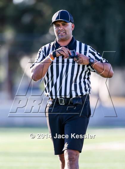 Thumbnail 1 in Loyola @ Crespi photogallery.