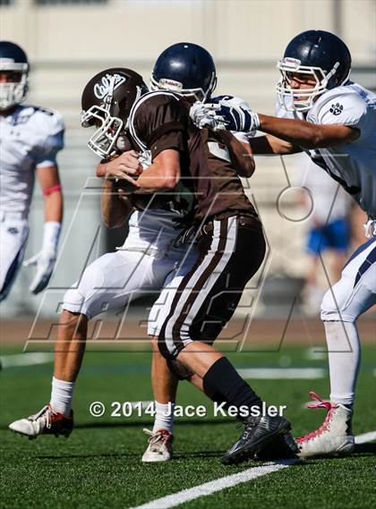 Thumbnail 1 in Loyola @ Crespi photogallery.