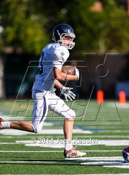 Thumbnail 3 in Loyola @ Crespi photogallery.
