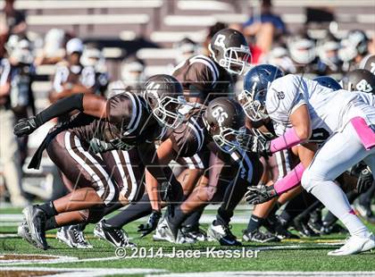 Thumbnail 1 in Loyola @ Crespi photogallery.