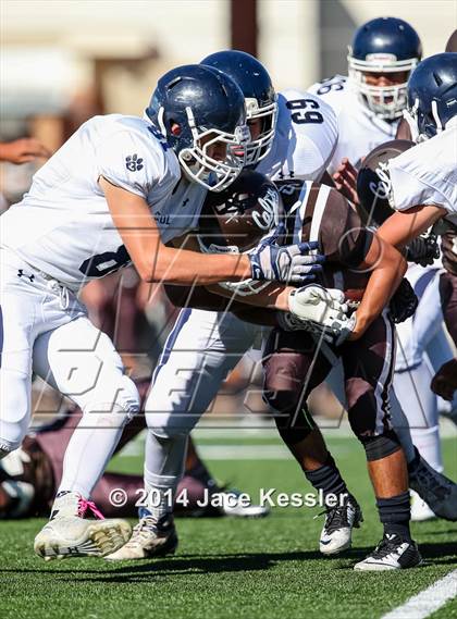 Thumbnail 3 in Loyola @ Crespi photogallery.