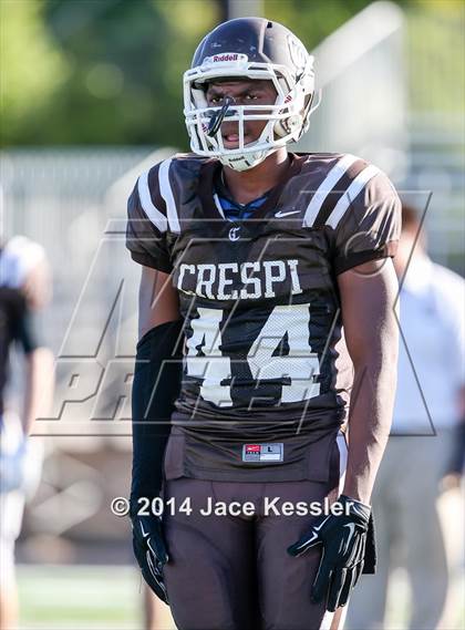 Thumbnail 3 in Loyola @ Crespi photogallery.