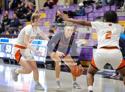 Thumbnail 1 in Middle Tennessee Christian vs. Blackman photogallery.