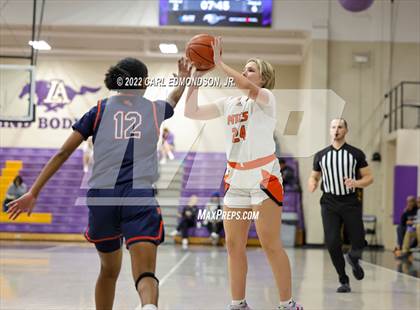 Thumbnail 1 in Middle Tennessee Christian vs. Blackman photogallery.