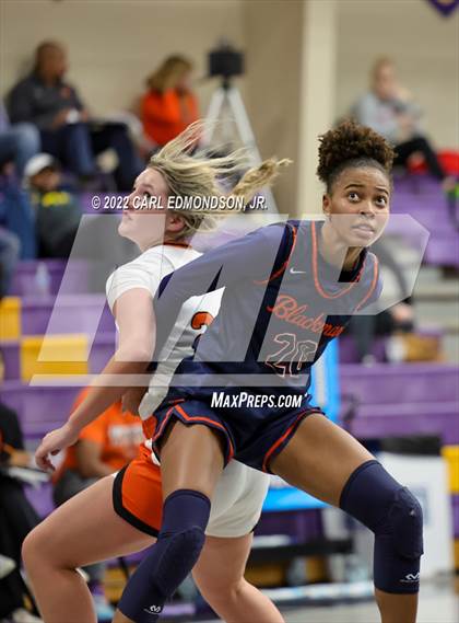 Thumbnail 3 in Middle Tennessee Christian vs. Blackman photogallery.