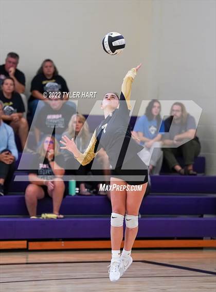 Thumbnail 3 in Penn vs. Yorktown (Brownsburg Invite) photogallery.