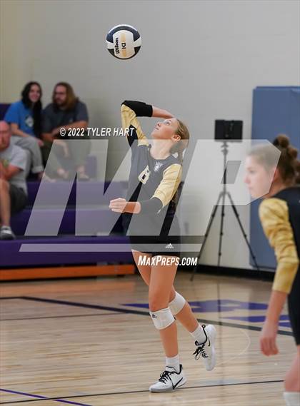 Thumbnail 3 in Penn vs. Yorktown (Brownsburg Invite) photogallery.
