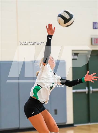 Thumbnail 2 in Penn vs. Yorktown (Brownsburg Invite) photogallery.