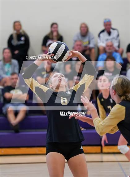Thumbnail 3 in Penn vs. Yorktown (Brownsburg Invite) photogallery.