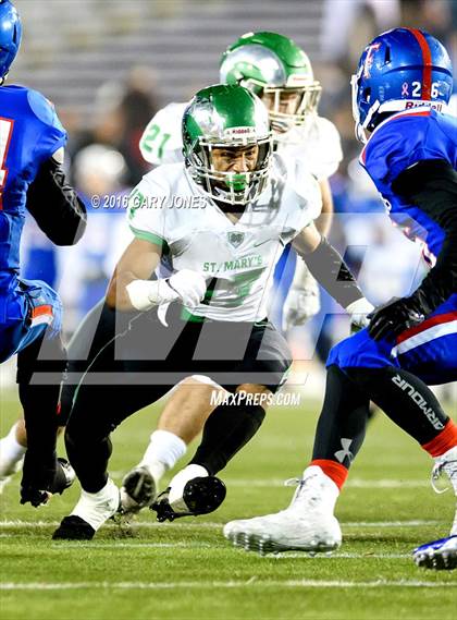Thumbnail 2 in Folsom vs. St. Mary's (CIF SJS D1 Final) photogallery.
