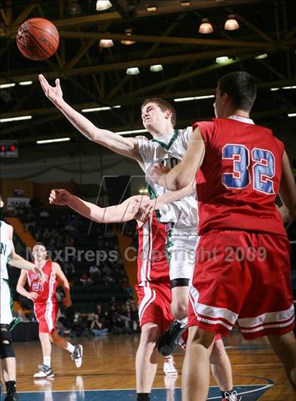 Thumbnail 3 in Maple Hill vs Avon (NYSPHSAA C Final) photogallery.
