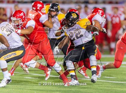 Thumbnail 2 in Brennan @ Taft photogallery.