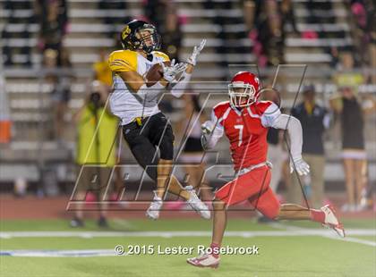 Thumbnail 3 in Brennan @ Taft photogallery.