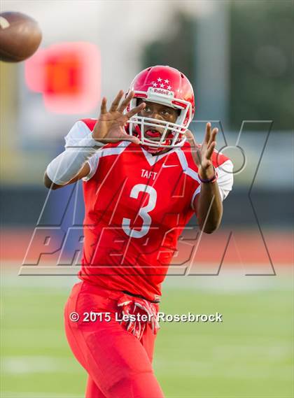 Thumbnail 3 in Brennan @ Taft photogallery.