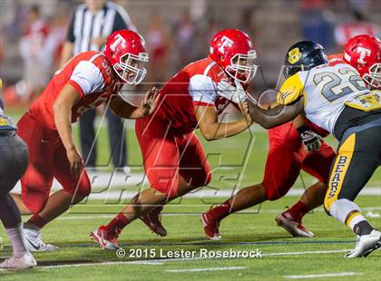 Thumbnail 3 in Brennan @ Taft photogallery.