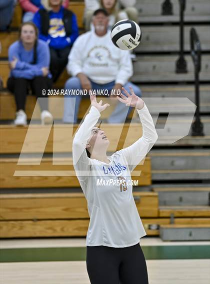 Thumbnail 1 in Greenfield-Central vs. Anderson (IHSAA 4A Section 9 First Round) photogallery.