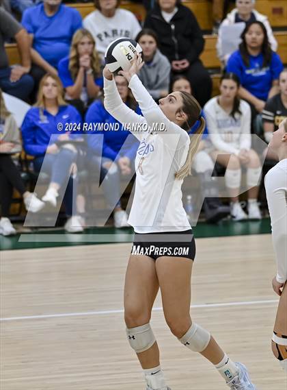 Thumbnail 3 in Greenfield-Central vs. Anderson (IHSAA 4A Section 9 First Round) photogallery.