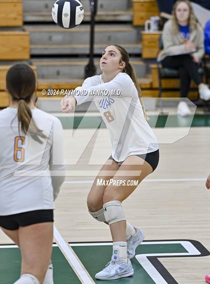 Thumbnail 1 in Greenfield-Central vs. Anderson (IHSAA 4A Section 9 First Round) photogallery.