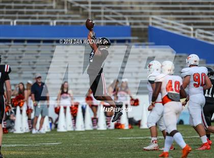 Thumbnail 2 in Sachse vs. Trinity (Cotton Bowl Stadium Prep Showcase) photogallery.
