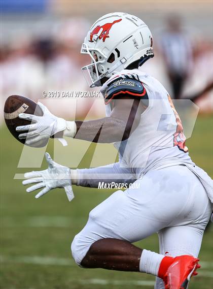 Thumbnail 3 in Sachse vs. Trinity (Cotton Bowl Stadium Prep Showcase) photogallery.