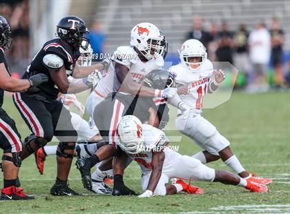 Thumbnail 2 in Sachse vs. Trinity (Cotton Bowl Stadium Prep Showcase) photogallery.