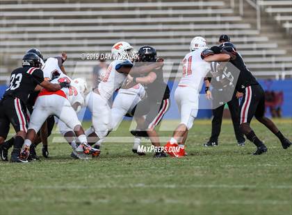 Thumbnail 3 in Sachse vs. Trinity (Cotton Bowl Stadium Prep Showcase) photogallery.