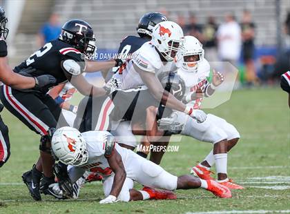Thumbnail 3 in Sachse vs. Trinity (Cotton Bowl Stadium Prep Showcase) photogallery.