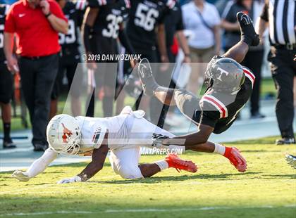 Thumbnail 2 in Sachse vs. Trinity (Cotton Bowl Stadium Prep Showcase) photogallery.
