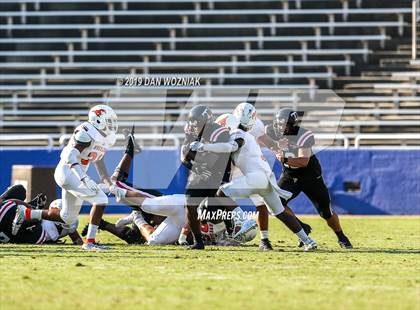 Thumbnail 1 in Sachse vs. Trinity (Cotton Bowl Stadium Prep Showcase) photogallery.