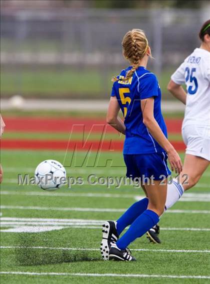 Thumbnail 3 in Friendswood vs Klein (I-10 Shootout) photogallery.