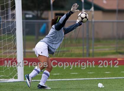 Thumbnail 3 in Friendswood vs Klein (I-10 Shootout) photogallery.