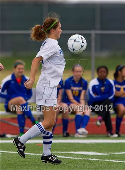 Thumbnail 3 in Friendswood vs Klein (I-10 Shootout) photogallery.
