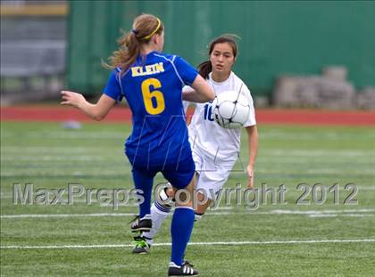 Thumbnail 1 in Friendswood vs Klein (I-10 Shootout) photogallery.