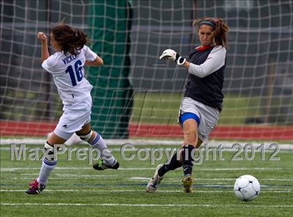 Thumbnail 3 in Friendswood vs Klein (I-10 Shootout) photogallery.