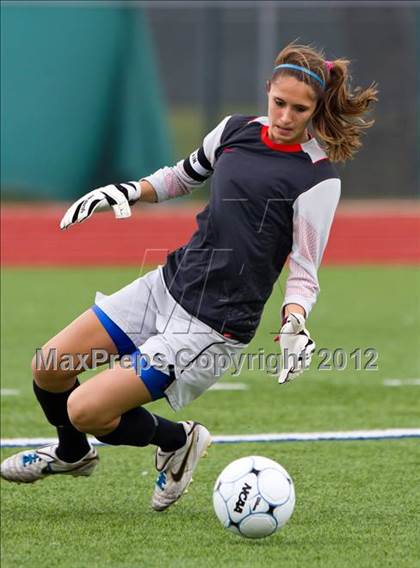 Thumbnail 2 in Friendswood vs Klein (I-10 Shootout) photogallery.