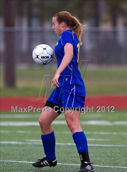 Thumbnail 2 in Friendswood vs Klein (I-10 Shootout) photogallery.