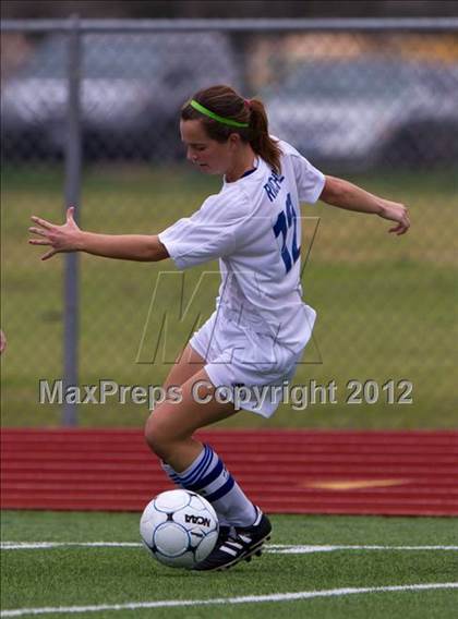 Thumbnail 2 in Friendswood vs Klein (I-10 Shootout) photogallery.