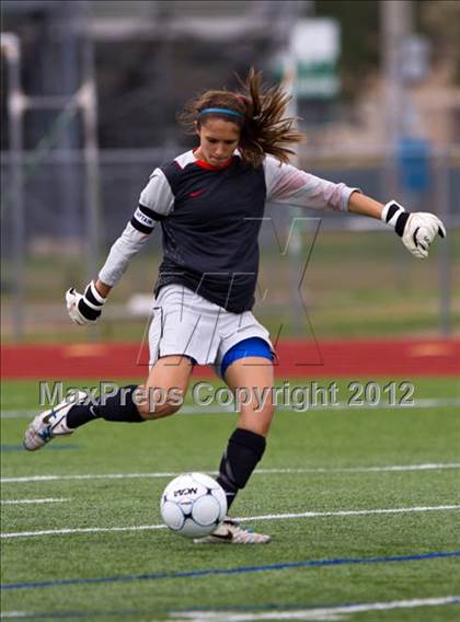 Thumbnail 1 in Friendswood vs Klein (I-10 Shootout) photogallery.