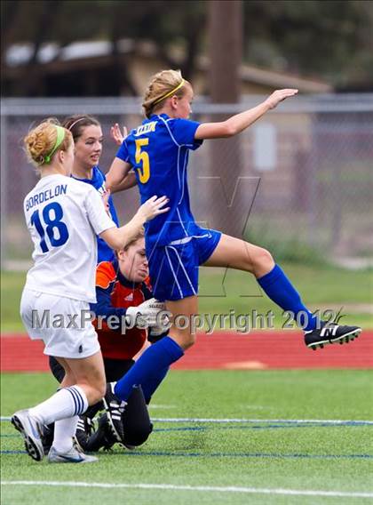 Thumbnail 1 in Friendswood vs Klein (I-10 Shootout) photogallery.