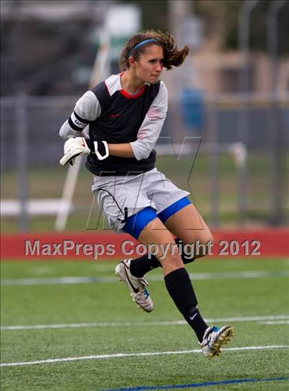 Thumbnail 3 in Friendswood vs Klein (I-10 Shootout) photogallery.