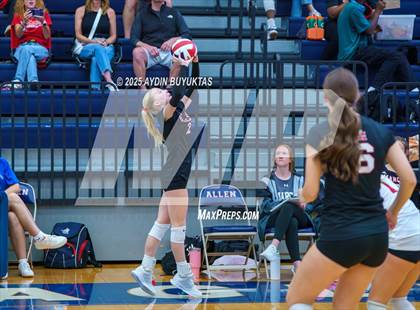 Thumbnail 2 in Marcus @ Allen photogallery.