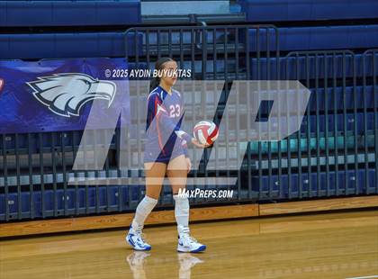 Thumbnail 2 in Marcus @ Allen photogallery.