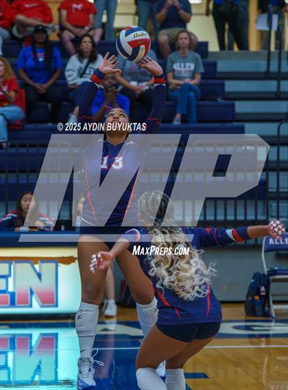 Thumbnail 3 in Marcus @ Allen photogallery.