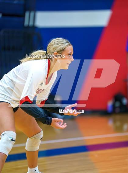 Thumbnail 2 in Marcus @ Allen photogallery.